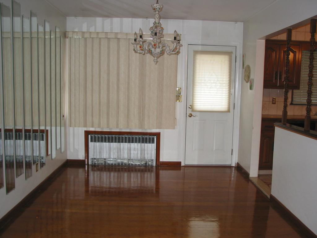 MLS #/Web ID: 2690082