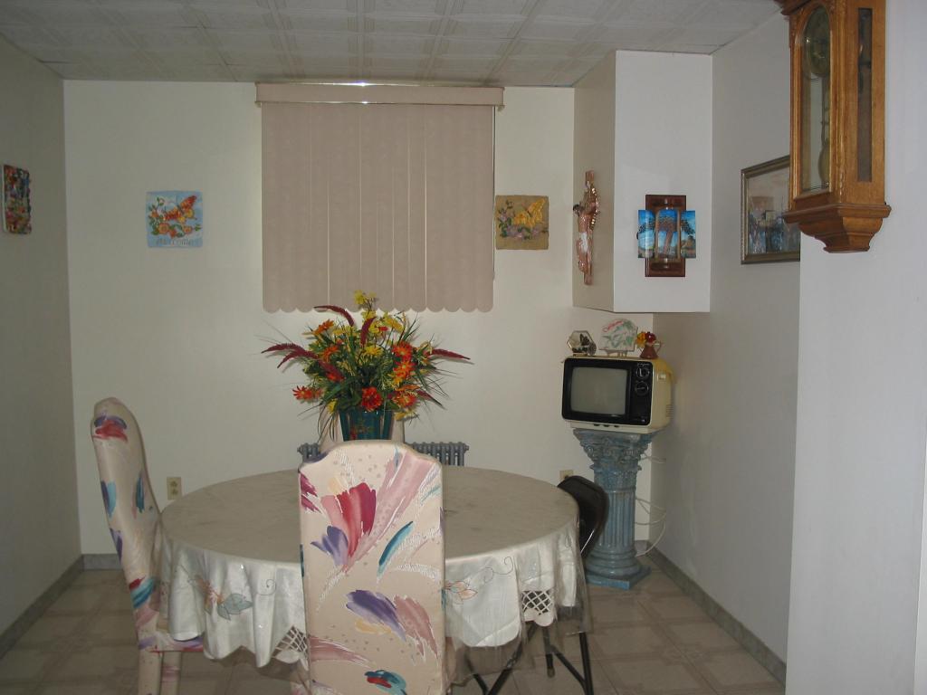 MLS #/Web ID: 2690082
