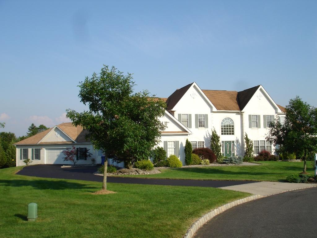 15 KINGFISHER LN