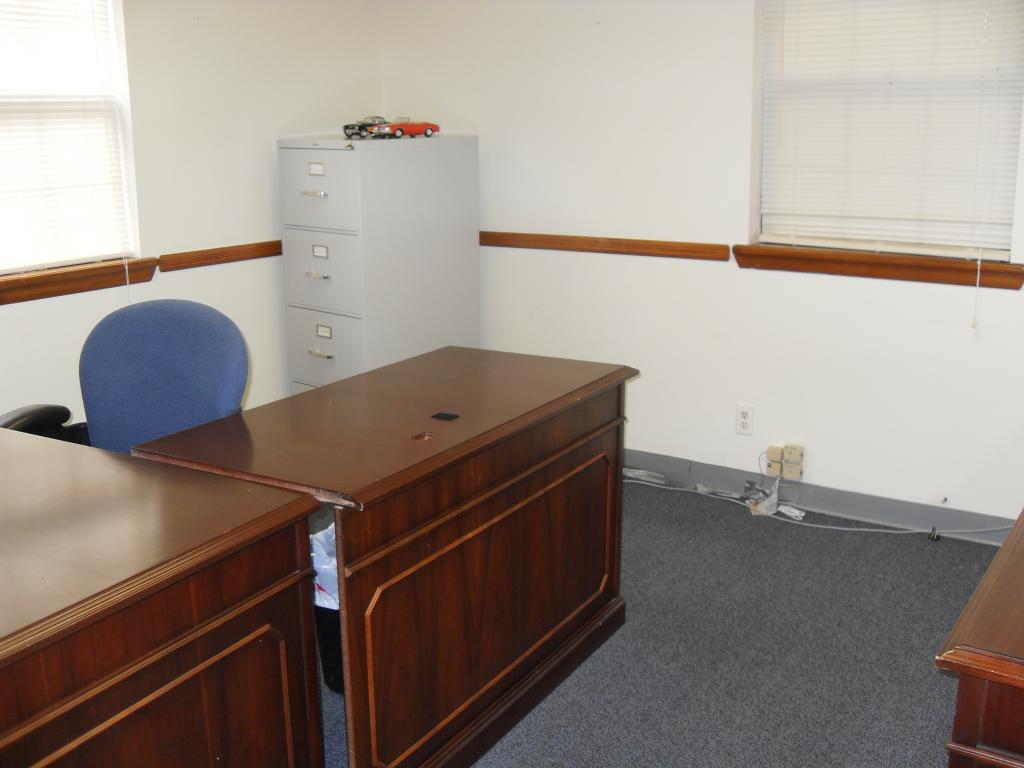 MLS #/Web ID: 2713082