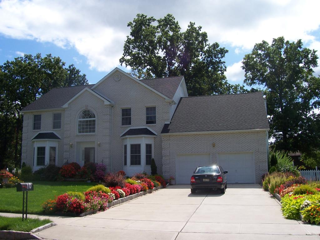 MLS #/Web ID: 2717382