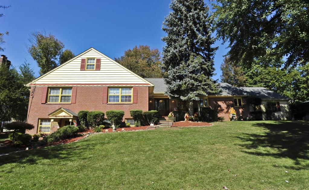 107 MILLBURN AVE