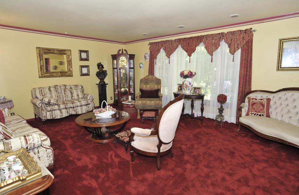 107 MILLBURN AVE