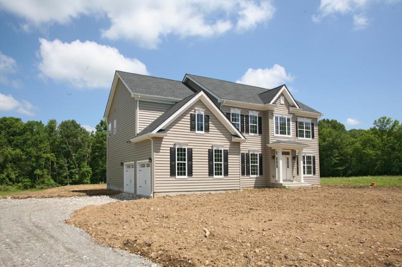 MLS #/Web ID: 2723382