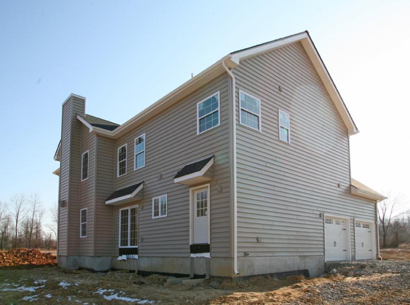 MLS #/Web ID: 2723382