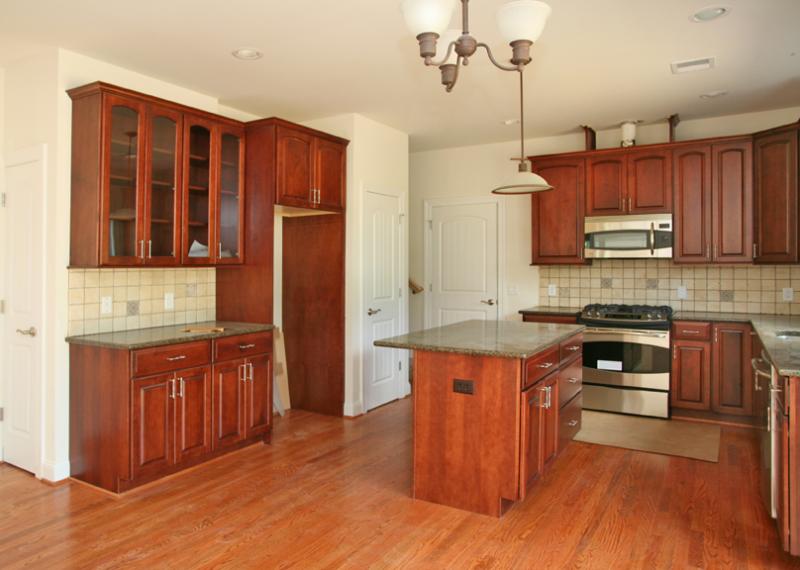 MLS #/Web ID: 2723382