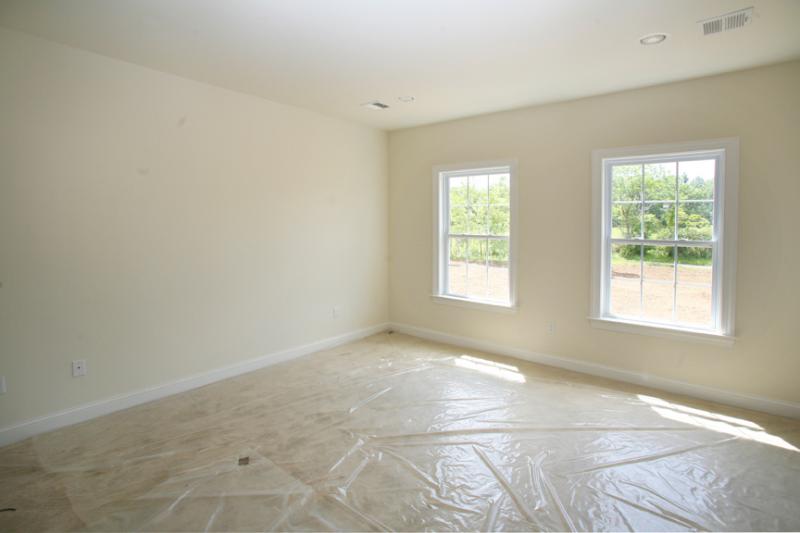 MLS #/Web ID: 2723382