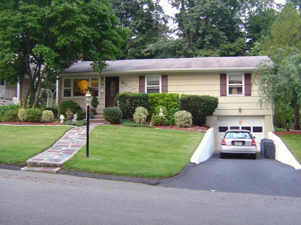 36 SIOUX AVE