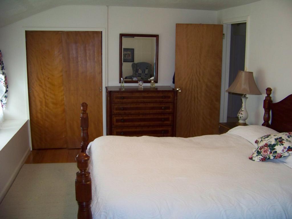 15 HOWARD PL