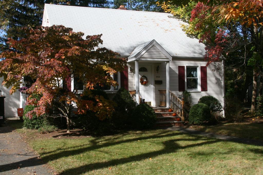 MLS #/Web ID: 2728182
