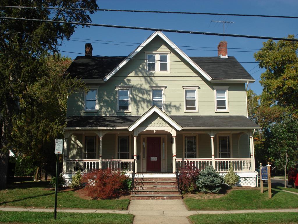 315 E HIGH ST