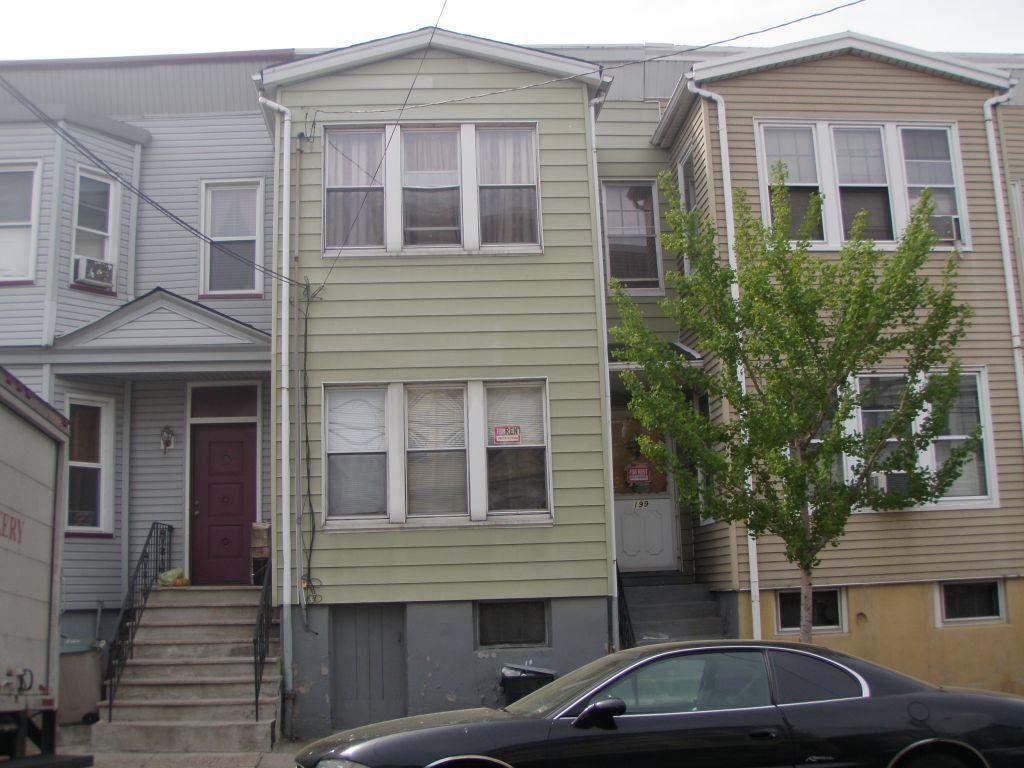 Multi Family for Sale, ListingId:12909723, location: 199 CHESTNUT ST Kearny 07032