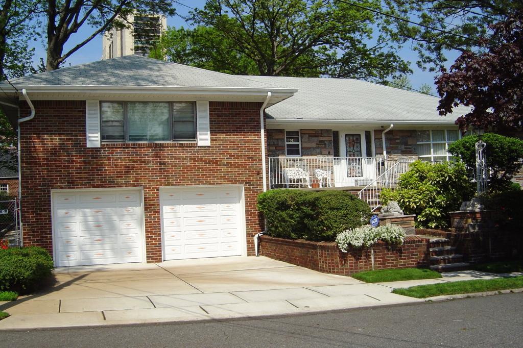 Real Estate for Sale, ListingId:12939140, location: 201 ELSMERE PL Ft Lee 07024