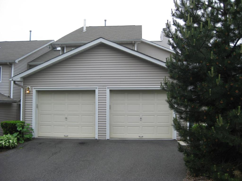 414 HEIGHTS DR