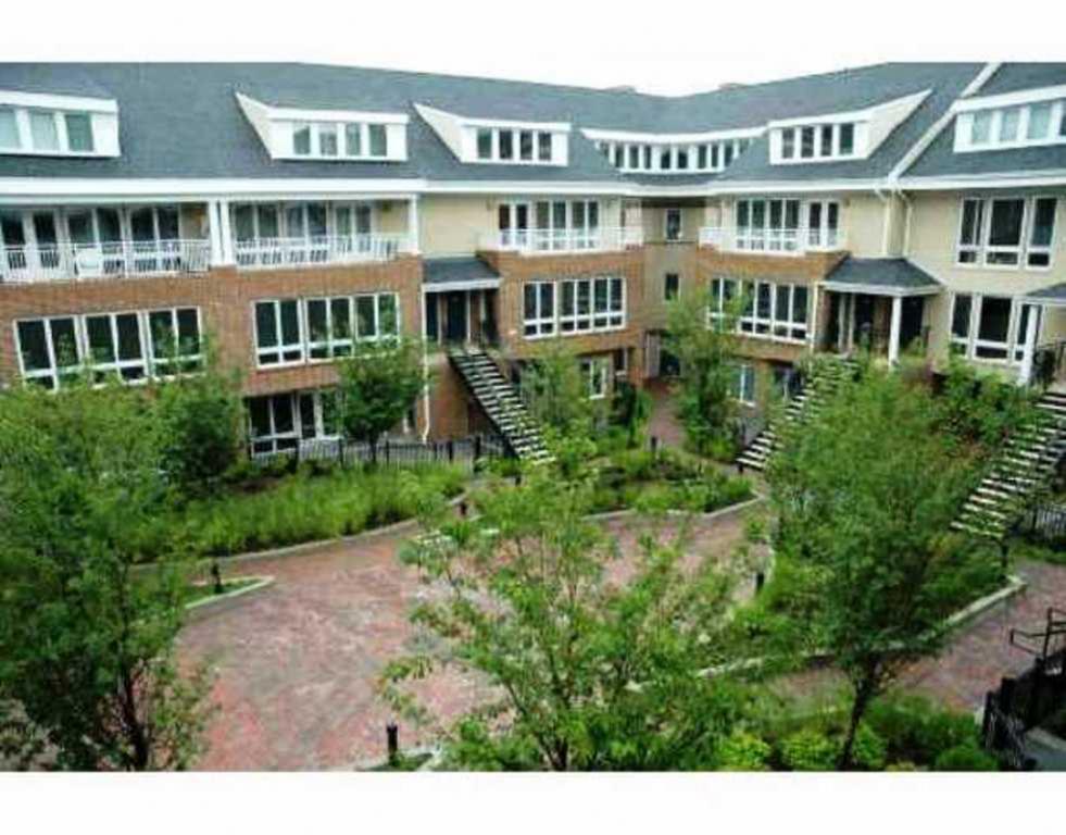 368 RECTOR ST, UNIT 519