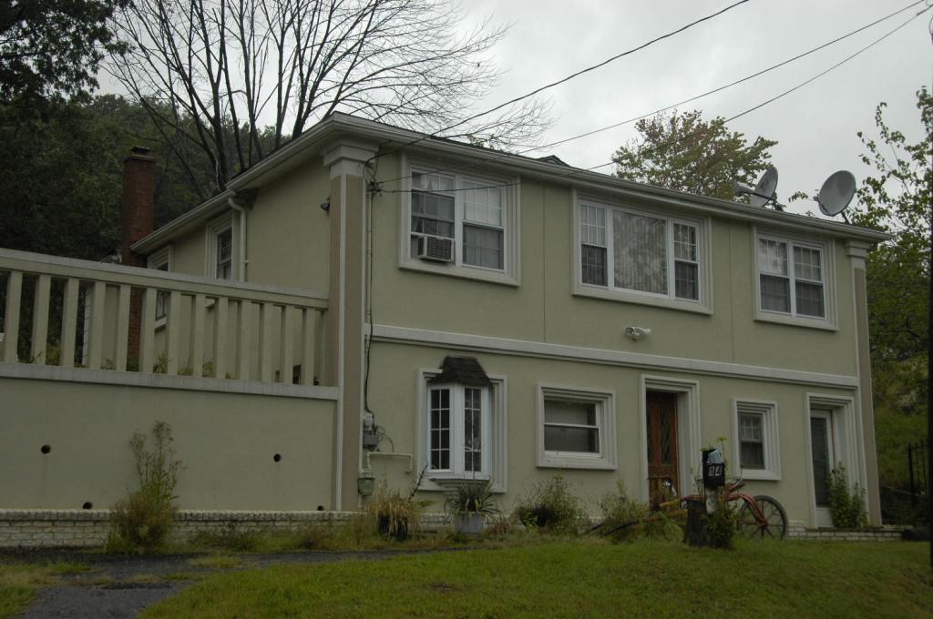 MLS #/Web ID: 2705883