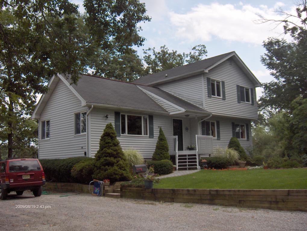 307 DARYS PL