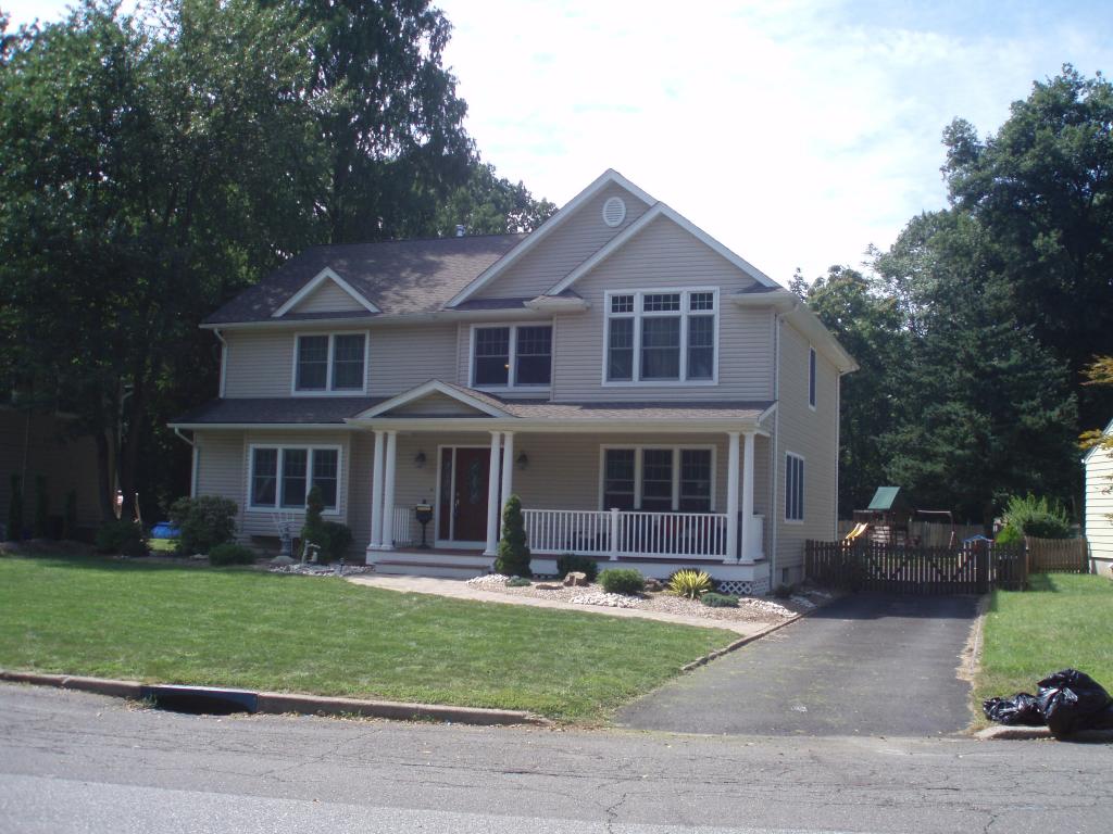 620 RIVERDALE BLVD