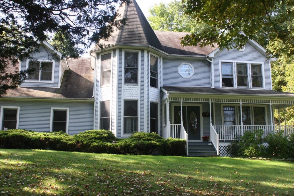 MLS #/Web ID: 2712783