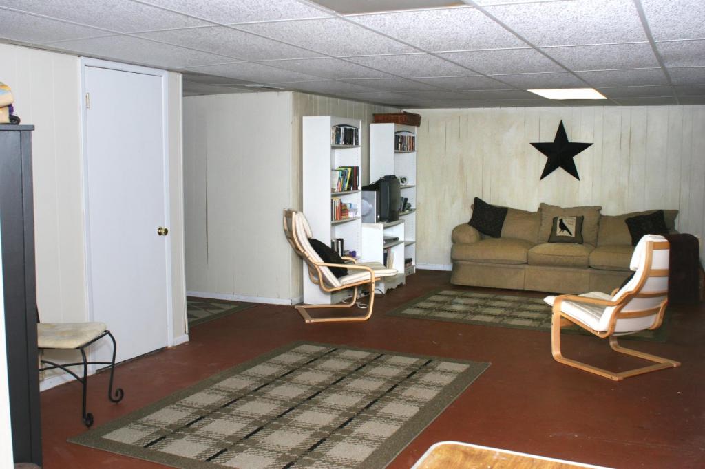 MLS #/Web ID: 2712783