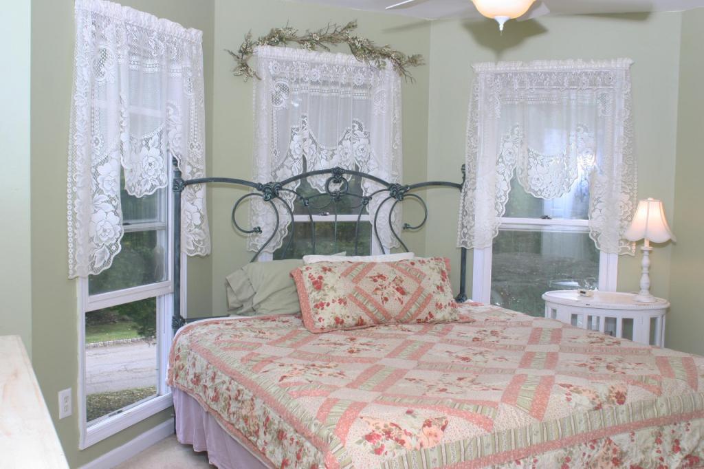 MLS #/Web ID: 2712783