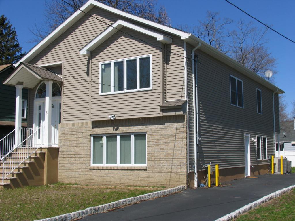 6 CEDAR ST