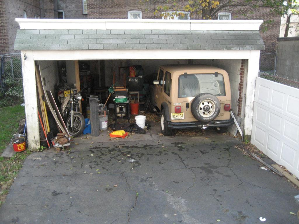 148 BALL ST