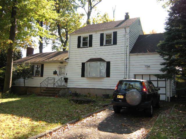441 W 4TH AVE