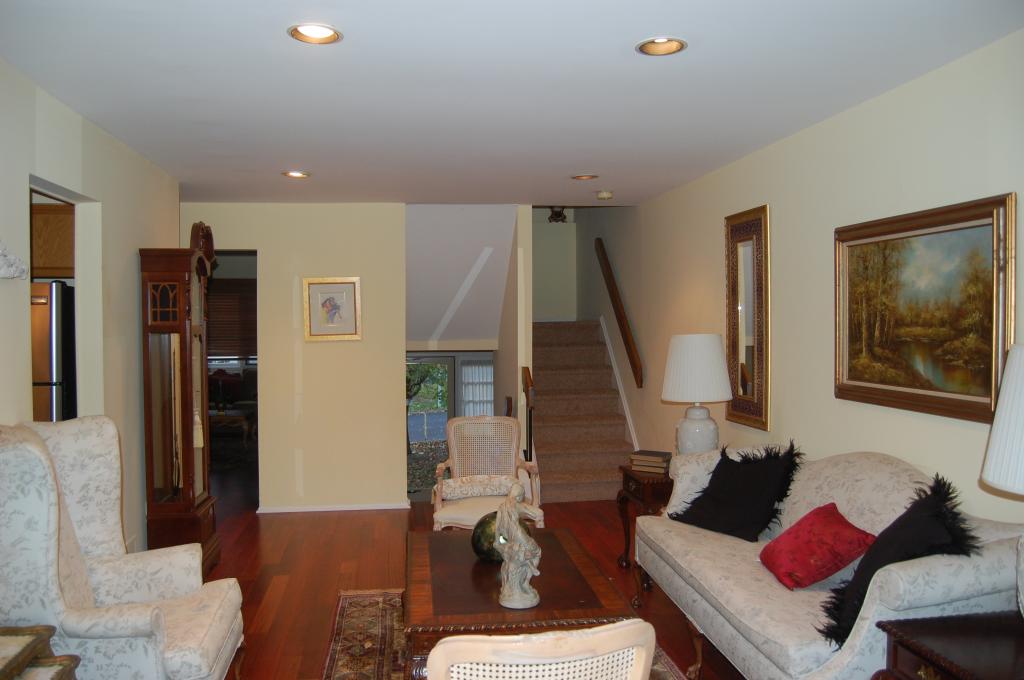 57 STOCKTON CT