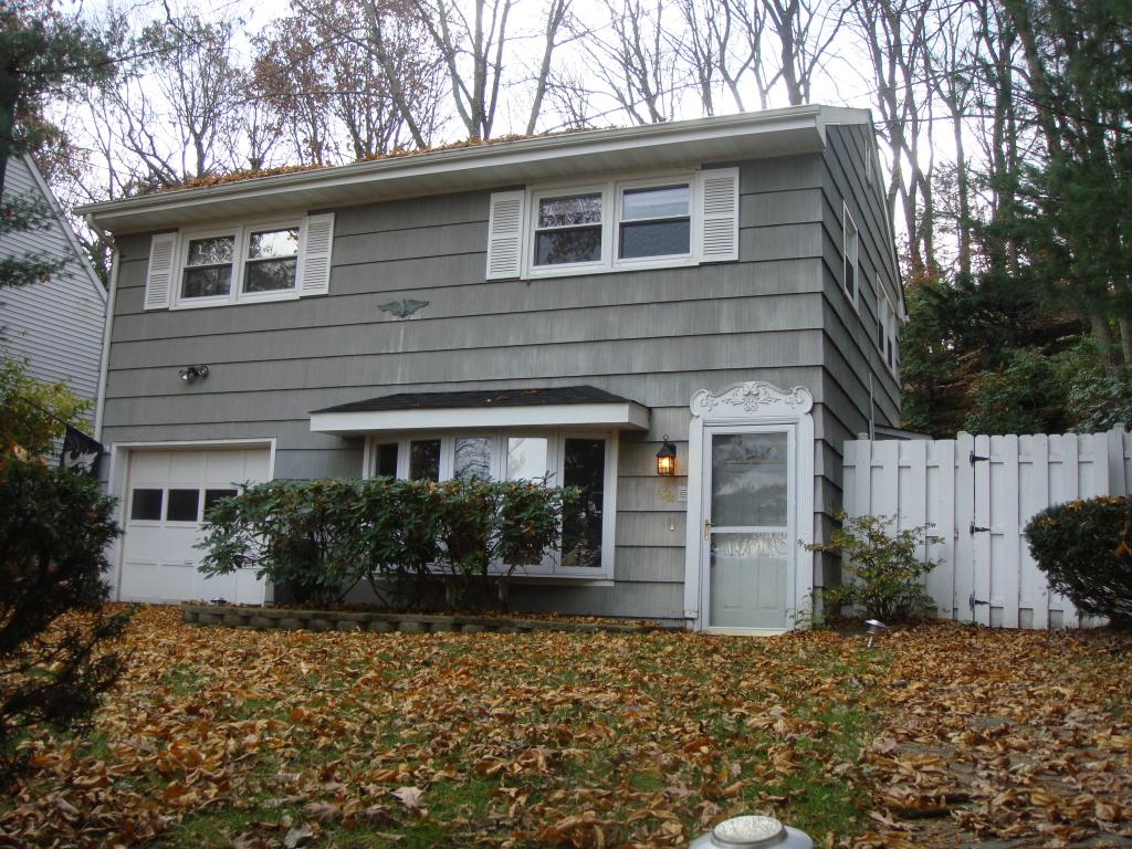 MLS #/Web ID: 2727983