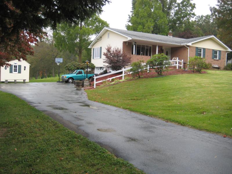 MLS #/Web ID: 2728183