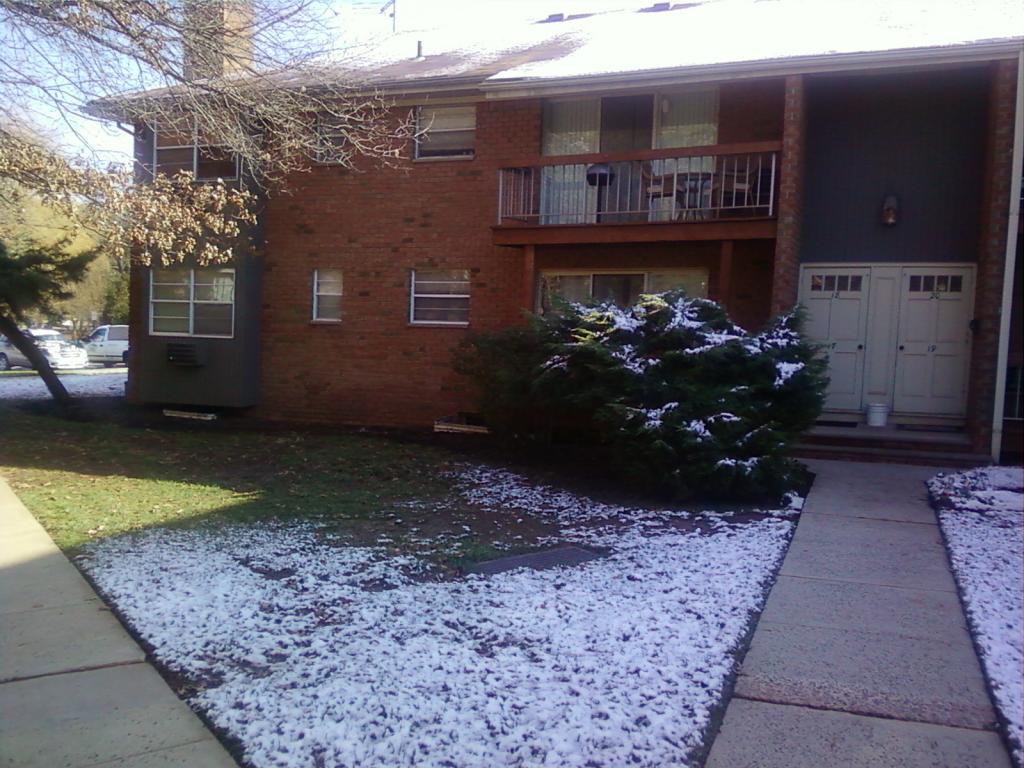 16 DEANNA DR APT 17