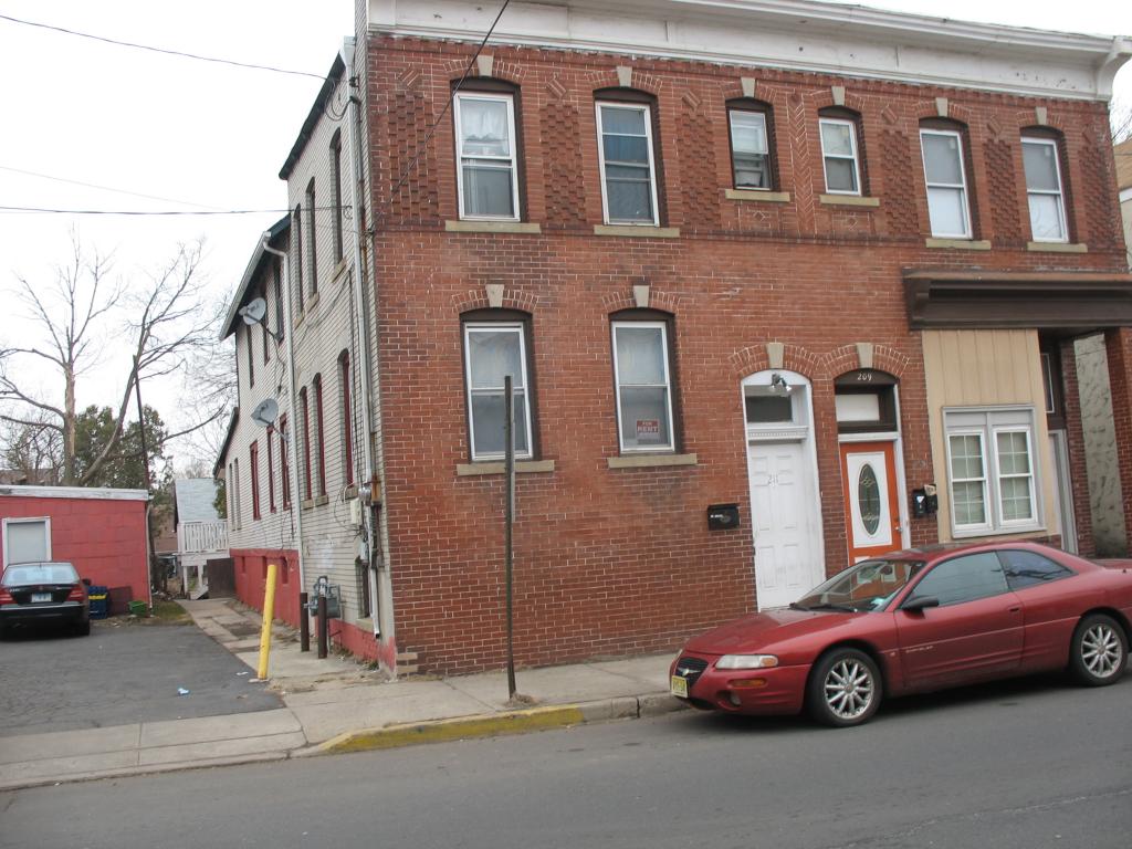 MLS #/Web ID: 2664384