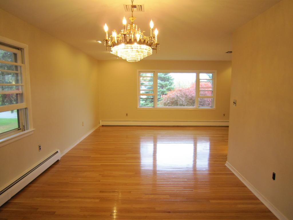 MLS #/Web ID: 2685184