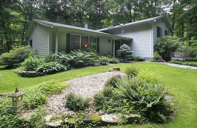 MLS #/Web ID: 2696584