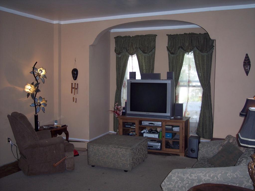 MLS #/Web ID: 2700184