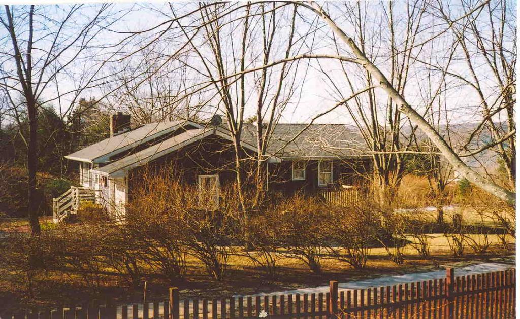 49 EVERITTSTOWN RD