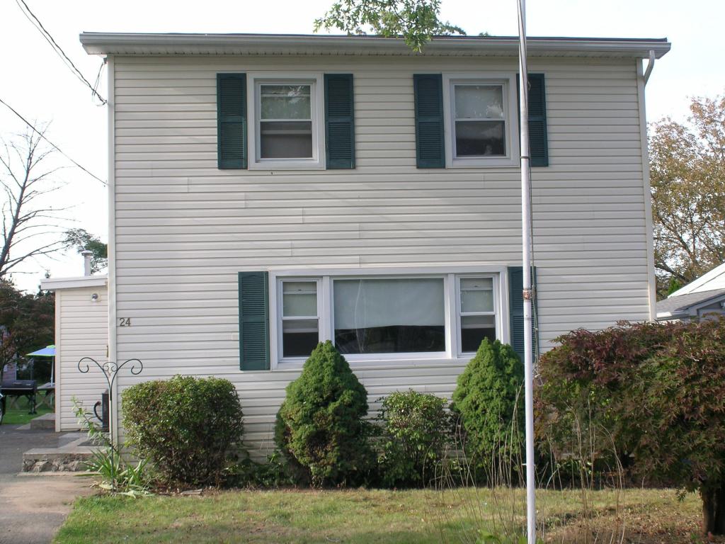 MLS #/Web ID: 2719384