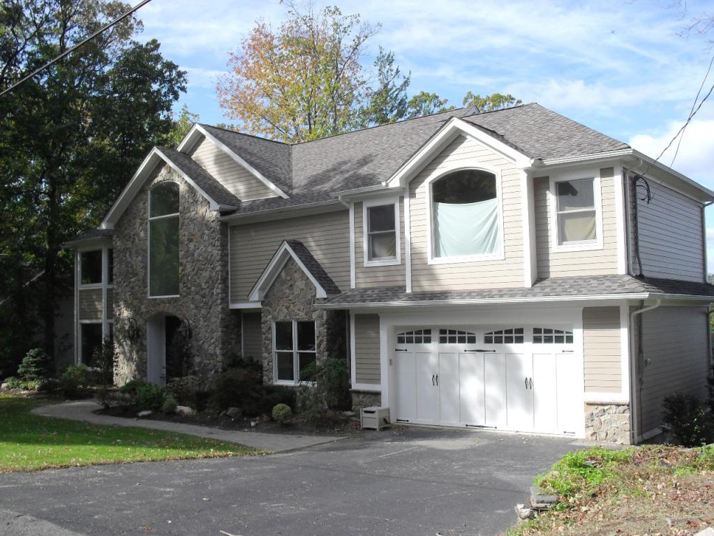 90 PINES LAKE DR East
