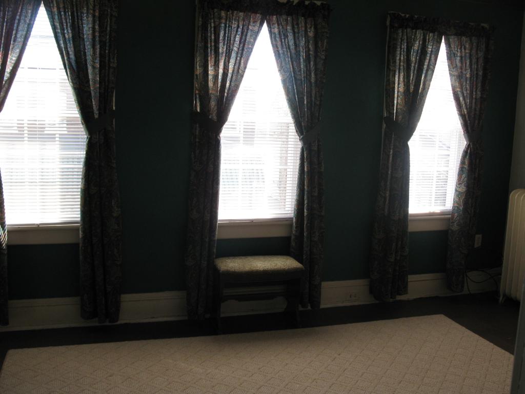 MLS #/Web ID: 2722084