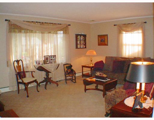 MLS #/Web ID: 2723584