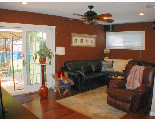 MLS #/Web ID: 2723584
