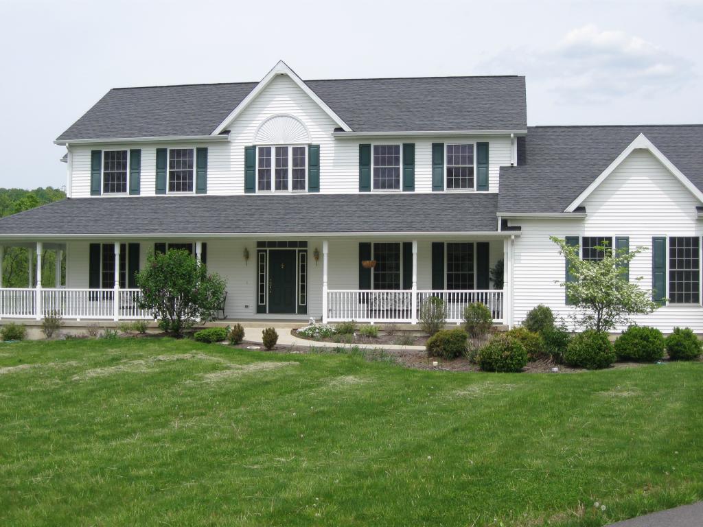20 KAYHARTS LN