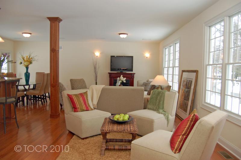 MLS #/Web ID: 2725984