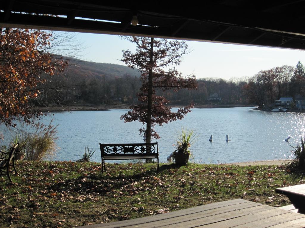 23 HORSESHOE DR