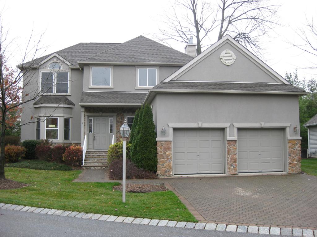 6 ROCK OAK CT