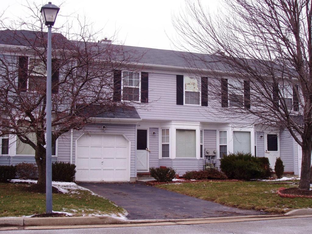 20 BIRCHWOOD CT