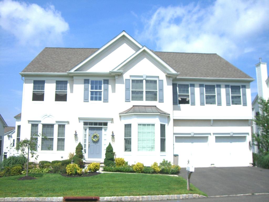 105 HICKORY HILL BLVD