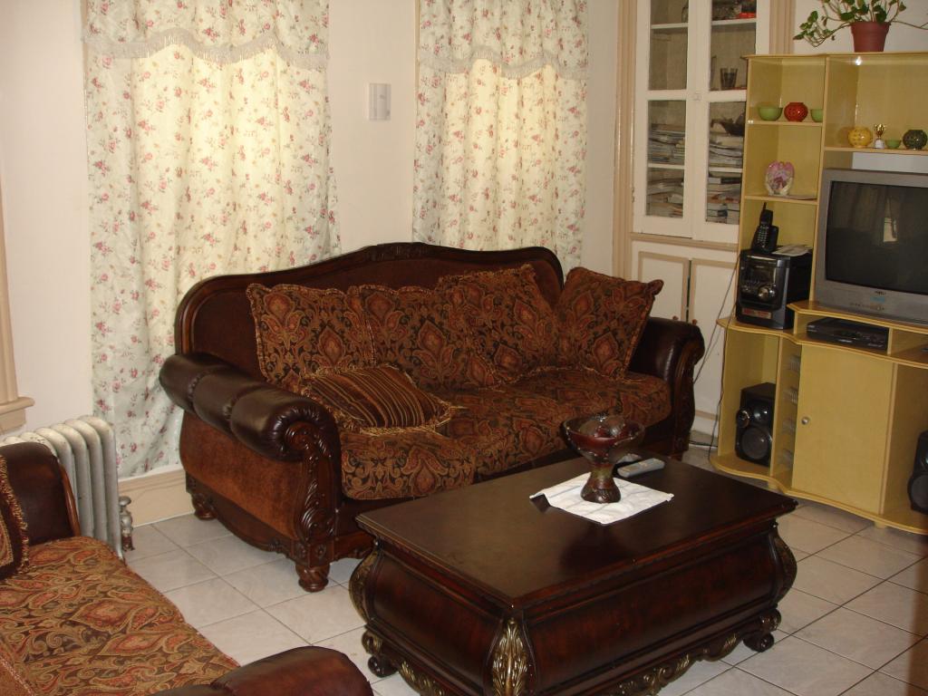 MLS #/Web ID: 2702385