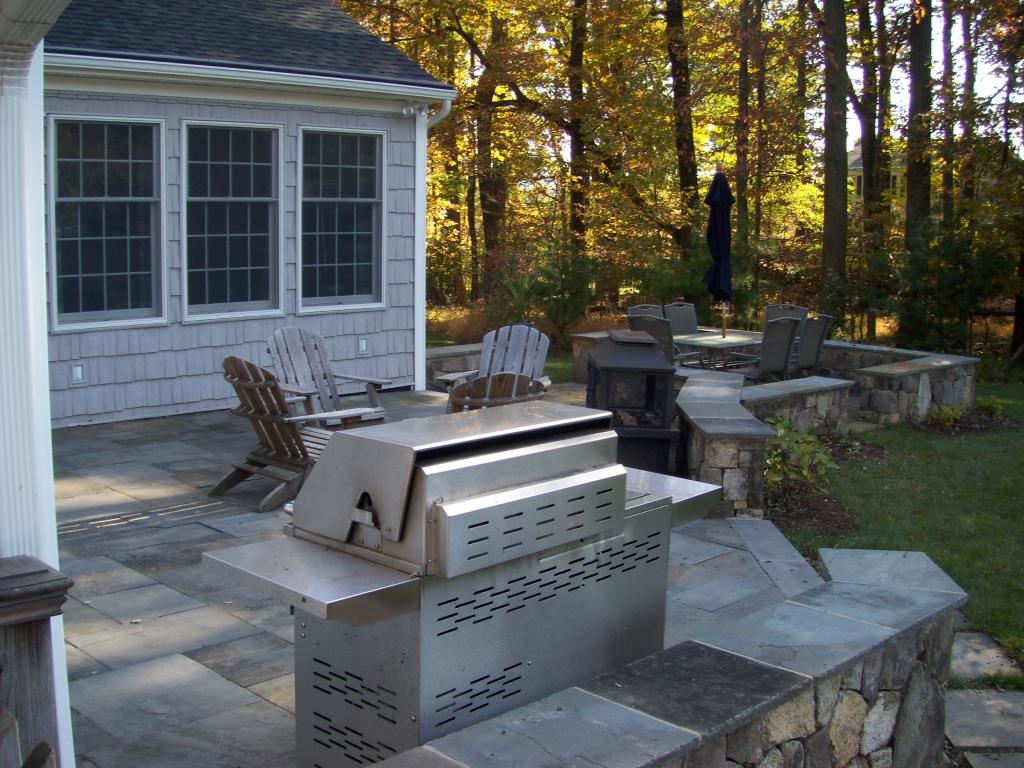 MLS #/Web ID: 2722685